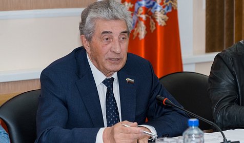 Совет ЗС согласовал повестку очередного заседания регионального парламента